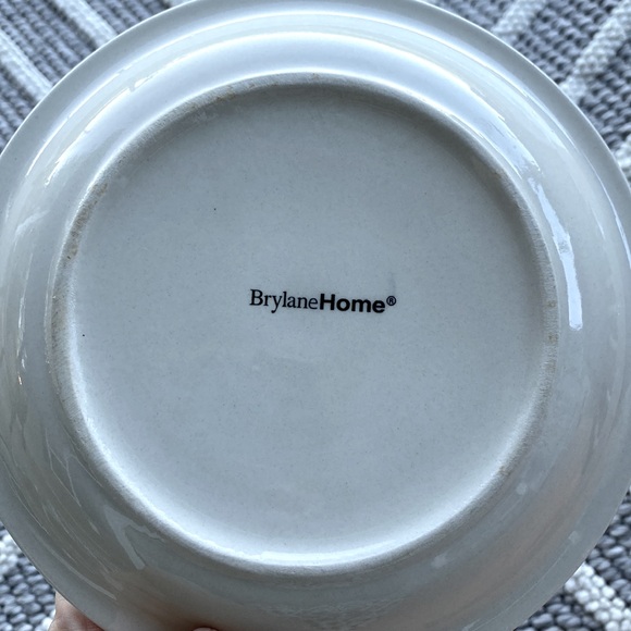 Brylane Home Yellow Swirl Bowl Salad Dinner Plate Set 6 - Picture 7 of 7